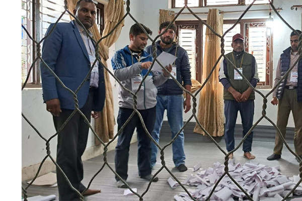 खोटाङमा मतगणना हुँदै